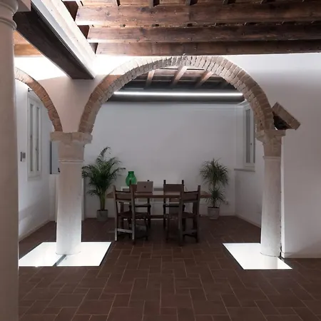 Residenza Giulio Mantova